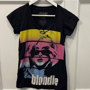 Chaser “Blondie” V-Neck Long Line Cap Sleeve T